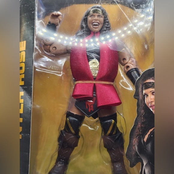 AEW Nyla Rose #58 Unrivaled Collection Series 7 Action Figure Jazwares - Picture 2 of 3